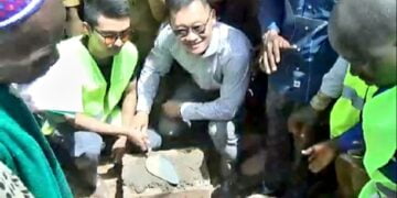 Mines et Jeunesse : la compagnie GGE offre plus de 700.000.000 GNF pour la construction de la maison de jeunesse de Dakan