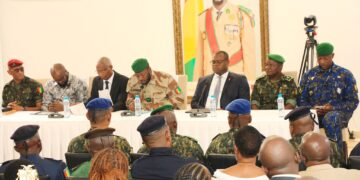 Primature : AMADOU OURY BAH PREND FONCTION